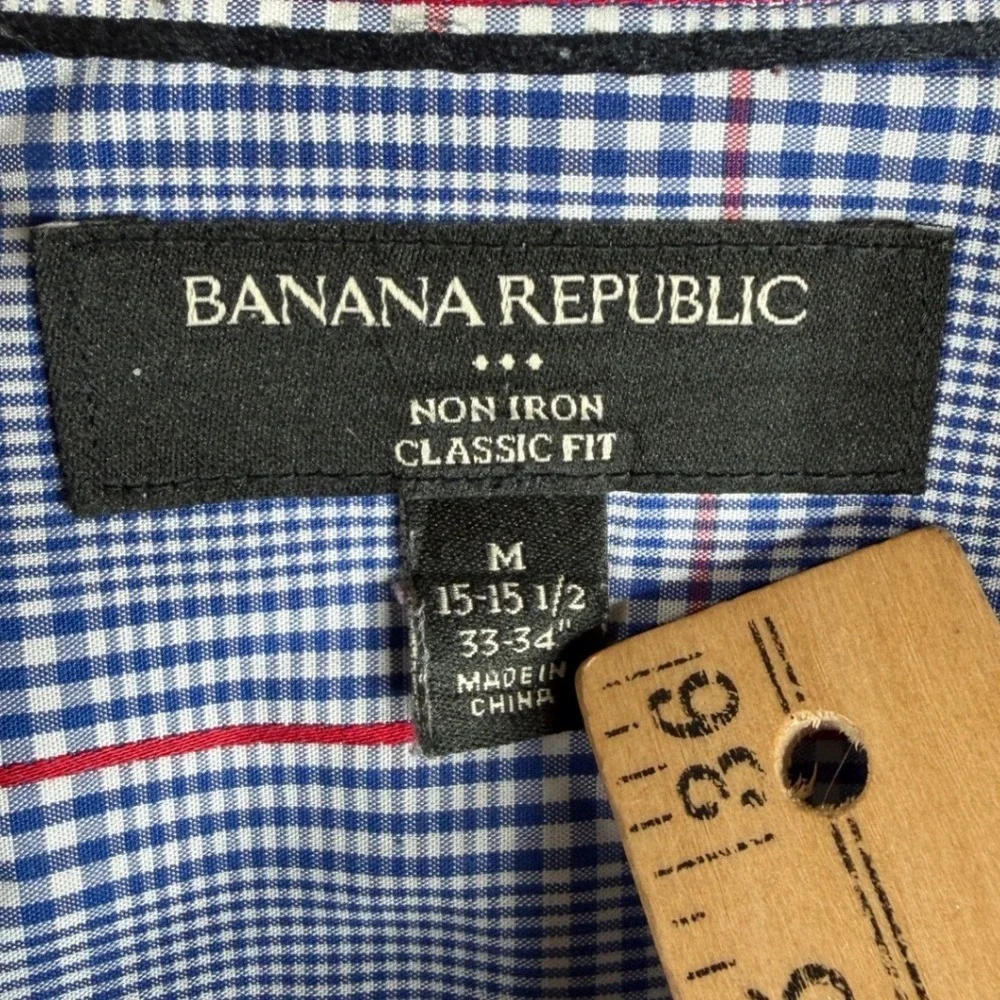 Banana Republic Men's Plaid Long Sleeve Button Down Shirt size Medium 15-15 1/2